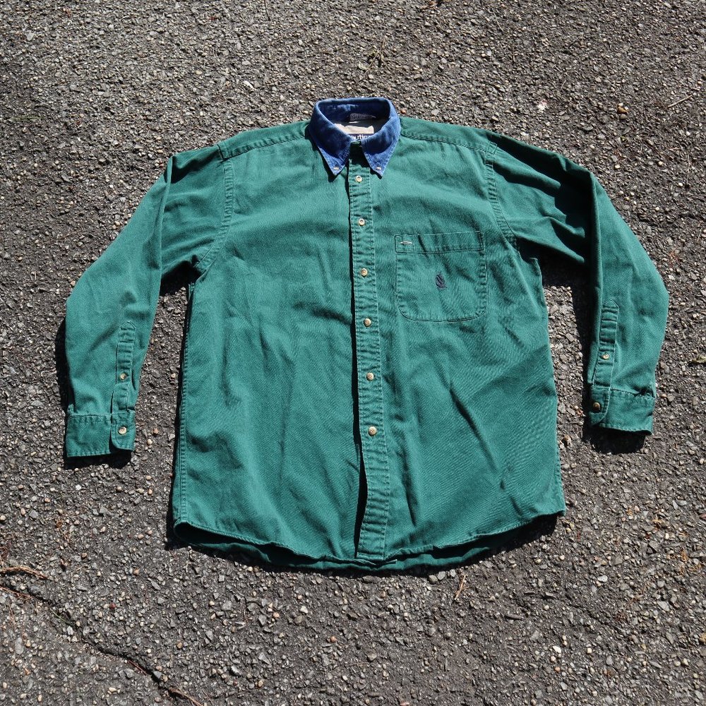 Vintage Nautica Button Up Long Sleeve Shirt Men's Medium Green and Denim Collar